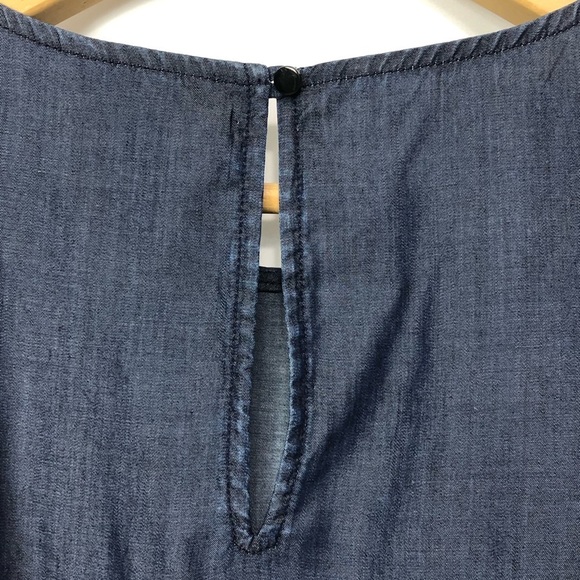 Banana Republic-Chambray Cold shoulder Top XS - Picture 6 of 7